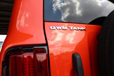 09.3.2025 Moldova cesur tasarımı ve çarpıcı rengiyle büyüleyen kompakt bir SUV olan GWM Tank 'ı keşfedin.