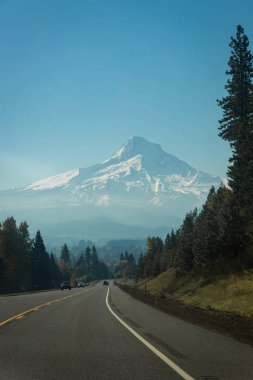 Muhteşem ve güzel Hood Dağı, Oregon, Pasifik Kuzeybatı Amerika Birleşik Devletleri