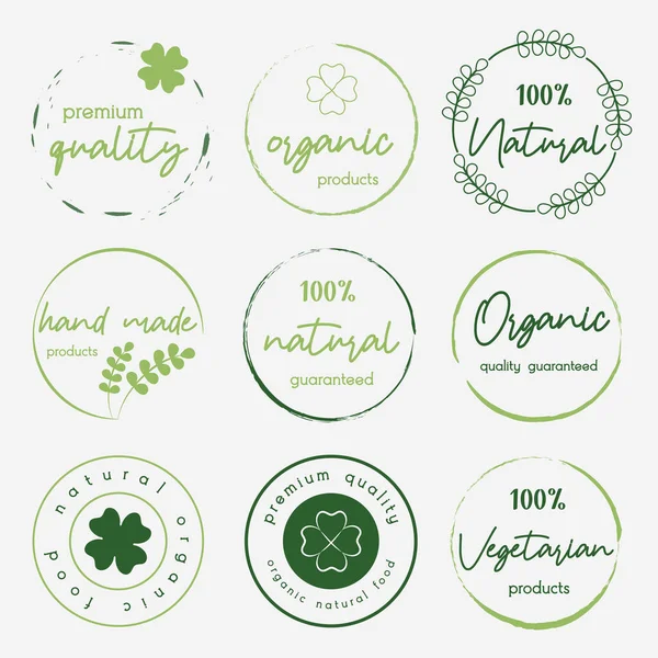 Ensemble Logo Autocollants Insignes Pour Les Aliments Boissons Biologiques Les — Image vectorielle