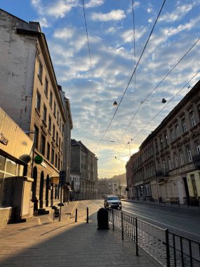 Lviv, Ukrayna / Sabah Yazı
