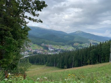 Dağların güzel manzarası