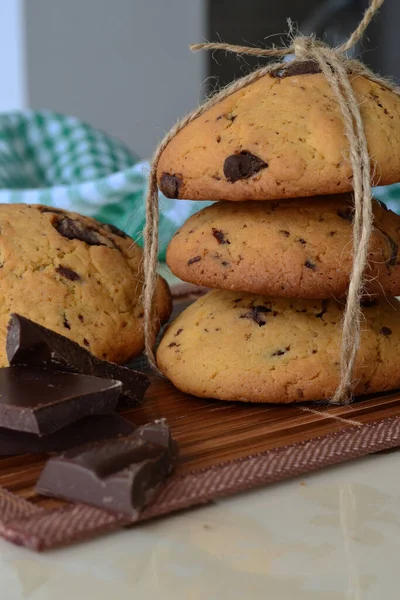 Prăjituri Delicioase Ciocolată Proaspăt Coapte Află Farfurie — Fotografie, imagine de stoc