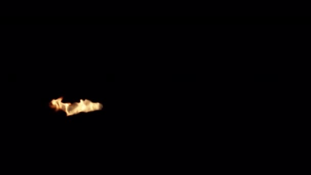 Bola Fuego Ardiendo Con Fuego Transición Llama Revelar Aislado Sobre — Vídeo de stock