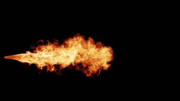 Flammenwerfer Weht Auf Alpha Hintergrund — Stockvideo