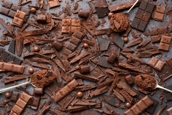 Çikolatanın Yemek Fotoğrafları Düz Yatak Süt Siyah Çikolata — Stok fotoğraf