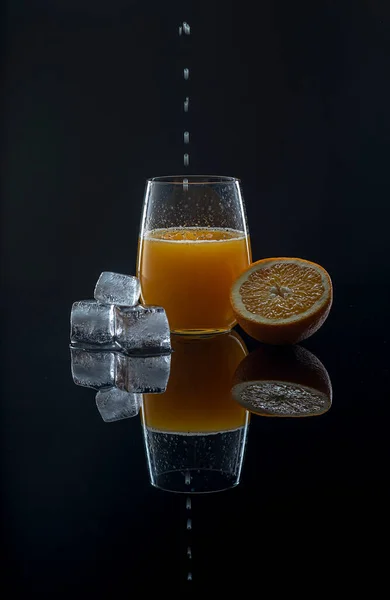 Їжа Фотографії Апельсинового Соку Кубиків Льоду Апельсина — стокове фото