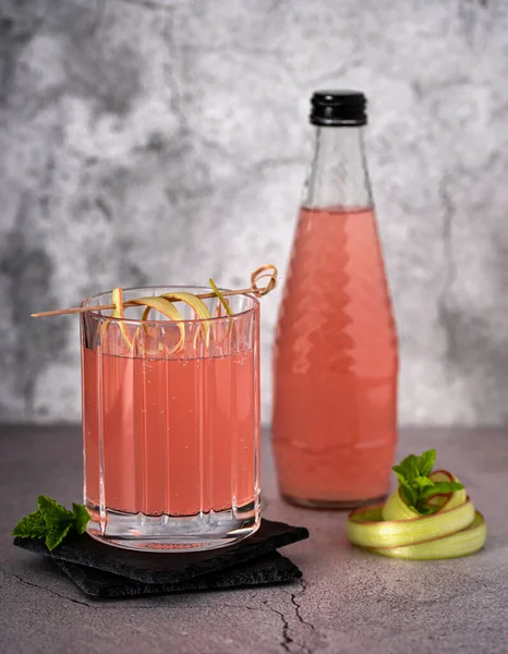 Photographie Culinaire Boisson Rose Rhubarbe Soda — Photo