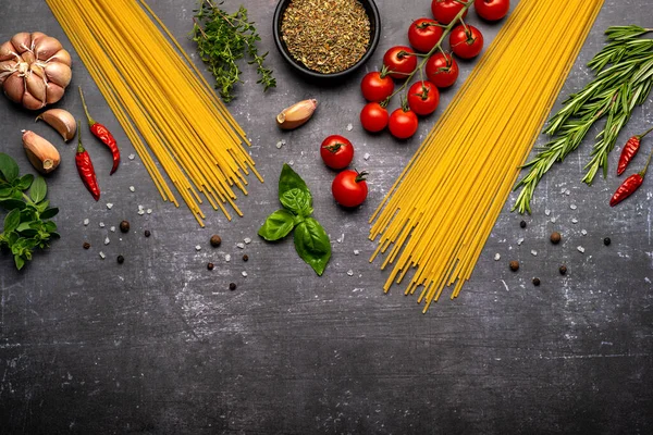 スパゲティ トマト パスタ ニンニク 成分のブランク写真 — ストック写真
