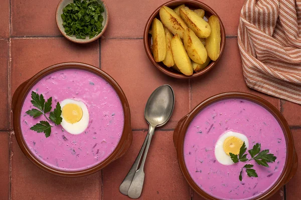 Photographie Alimentaire Soupe Betteraves Froides Oeuf Pommes Terre — Photo