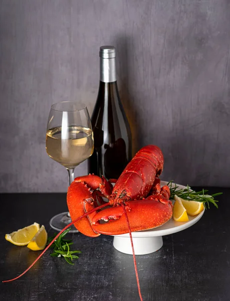 Food Fotografie Von Hummer Wein Meeresfrüchten Zitrone Rosmarin — Stockfoto