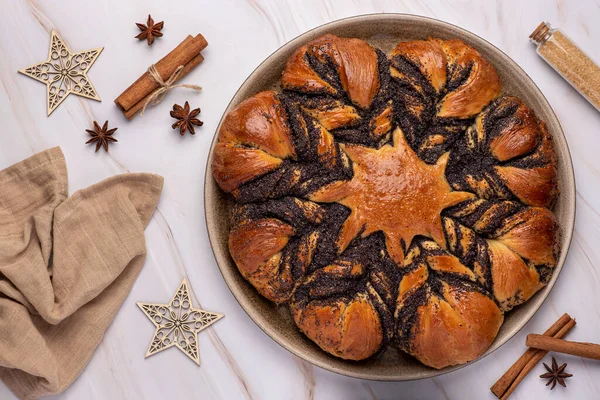 Brioche, gelincik, yıldız, pasta, tatlı