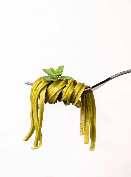 Makro Food Fotografie Von Teigwaren Linguine Fettuccine Trenette Spinat Oregano — Stockfoto