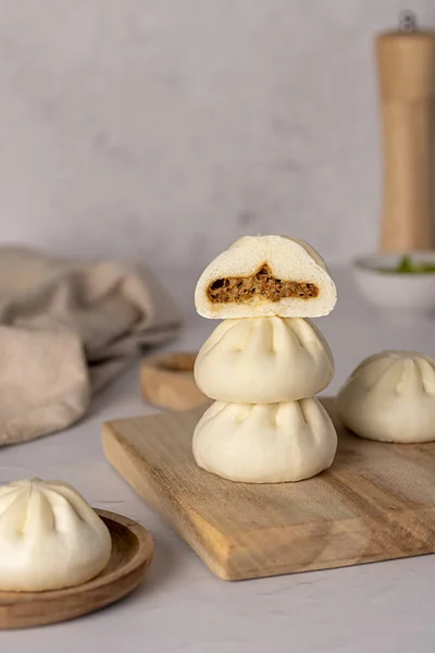 Makro Food Fotografie Von Gedämpften Brötchen Bao Entenfleisch Frühlingszwiebeln Chinesisch — Stockfoto