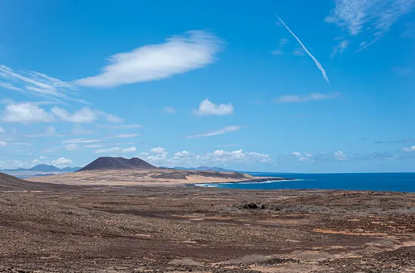 La Graciosa Adası, Lanzarote, İspanya, deniz manzarası, kayalık sahil, çöl, volkan, turizm, turizm