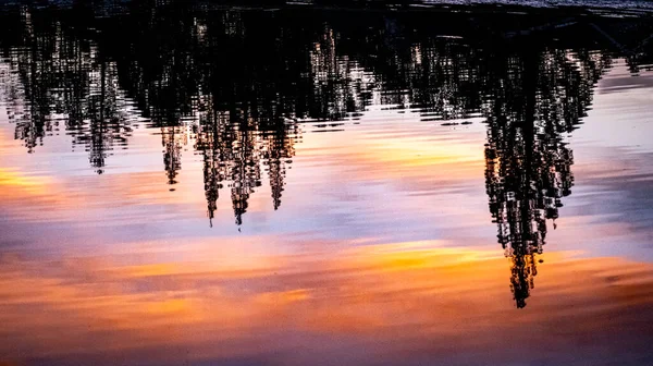 Beautiful Sunset Colors Trees Reflection — Stock Photo, Image