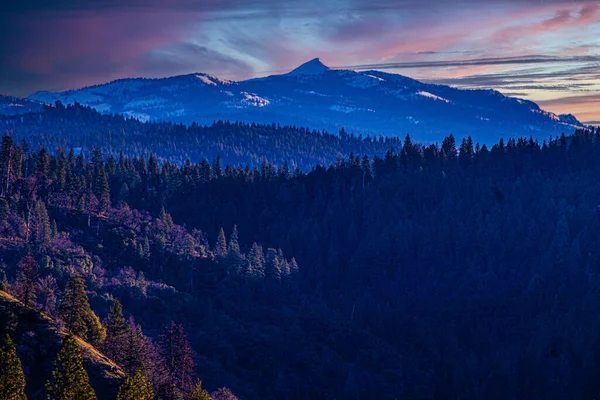 Rückseite Der Landschaft Hinter Tahoe Bei Sonnenuntergang — Stockfoto