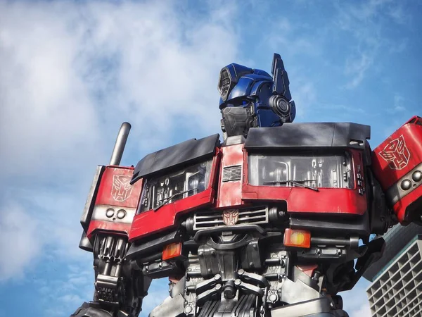 stock image Singapore - Mar 20, 2023: Rise Of The Beasts Statues World Tour at Gardens By The Bay. Optimus Prime Statue. 