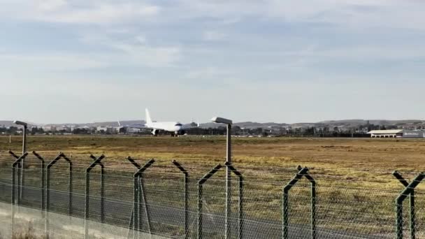 Alicante Španělsko Ledna 2024 Letecké Společnosti Eurowings Airbus 320 Přistávají Stock Video