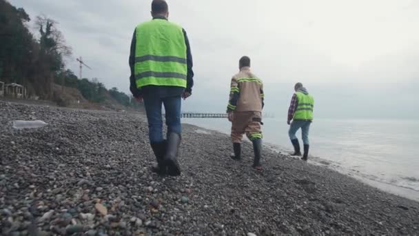 失踪人员和搜寻失踪或丢失的人灾害的受害者淹死人 — 图库视频影像