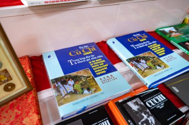 Cu Chi, Viet Nam - 20 Mayıs 2023: Cu Chi tünelleri 1968 'de Tet Taarruzu için Viet Kong' un operasyon üssüydü. Vietnam 'ın ünlü turistik merkezi.