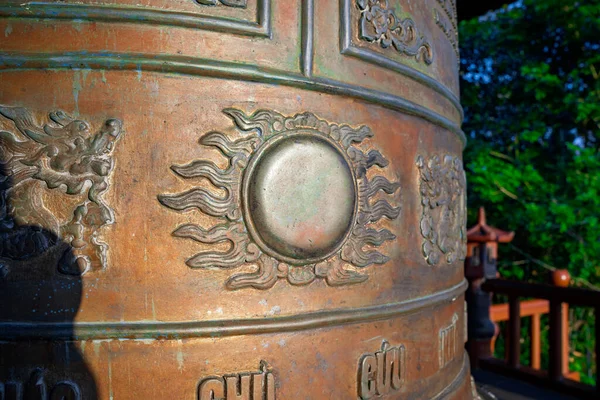 Bao Loc Vietnam Május 2023 Harangtorony Linh Qui Phap Templom — Stock Fotó