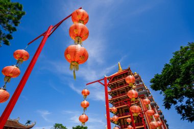 Bao Loc şehrindeki Bat Nha Pagoda 'nın güzel manzarası, Lam Dong eyaleti, Vietnam.