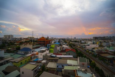 Ho Chi Minh, Vietnam - 21 Ağustos 2023: Go Vap, Ho Chi Minh City 'de Güzel Günbatımı,