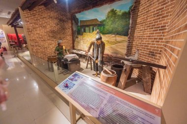 Vung Tau, VIETNAM 4 Mayıs 2024: Geleneksel zanaat köyleri müzesi ve Ba Ria Vung Tau Müzesi kültürü içinde. Vietnam 'ın en ünlü turistik şehirlerinden biri.