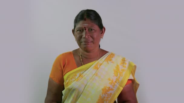 Este Video Sobre Una Mujer India Del Sur Humilde Gesto — Vídeo de stock