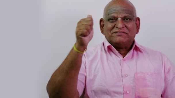Este Video Sobre Viejo Gordo Del Sur India Mostrando Los — Vídeos de Stock