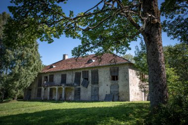 Hagudi malikanesi 1649 'da kuruldu ve yüzyıllar boyunca von Krusenstern soylu ailesine aitti.