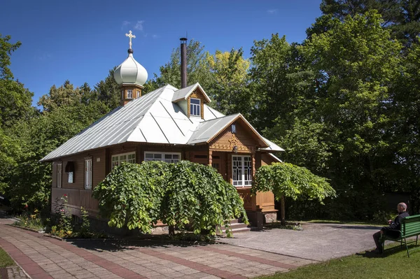 聖母マリアの寮のStavropigian修道院 エストニアのクリーム — ストック写真