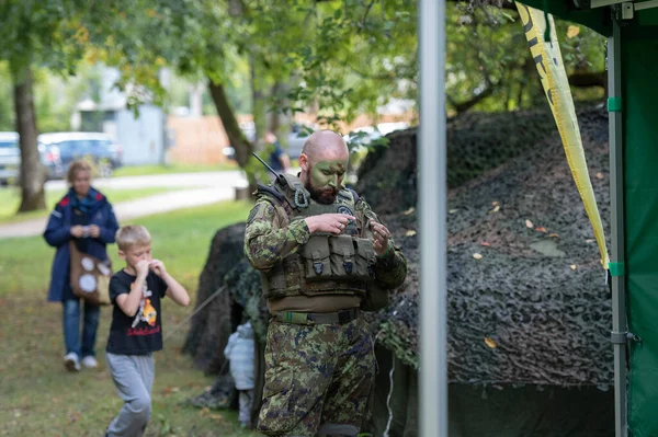 Estinzione Attrezzature Dei Soccorritori Militari Polizia Kilingi Nmme Estonia 2021 — Foto Stock