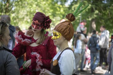 Tallinn 'deki Onbirinci Venedik Karnavalı 27 Mayıs 2023