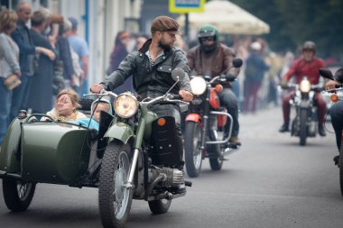 Nostalji Günleri 'nden büyüyen Vintage Weekend, 20. yüzyılda şık ve değerli olan her şeye saygılarını sunuyor. 09.09.2023