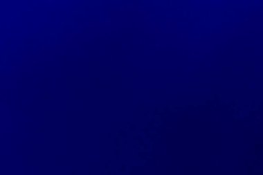 Arka plan bulanık. Soyut koyu mavi gradyan tasarım. Asgari yaratıcılık geçmişi. İniş sayfası bulanık. Renkli grafik. Vektör