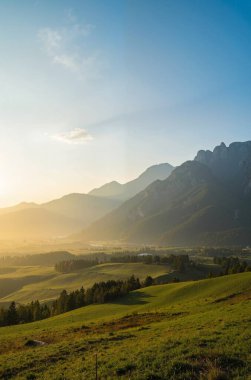 Slovakya dağlarında gün batımı