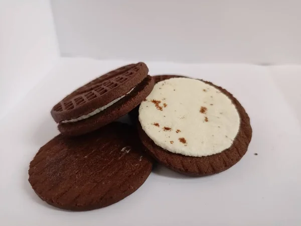 Крупним Планом Печиво Шоколадом Всередині Над Білим Тлом Простором Копіювання — стокове фото