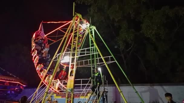 Focus Selezionato Giostre Festival Del Luna Park Sono Decorate Con — Video Stock