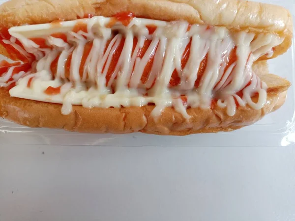 Hot Dog Απομονώνονται Λευκό Φόντο Αποκοπής Διαδρομή Πλήρες Βάθος Πεδίου — Φωτογραφία Αρχείου