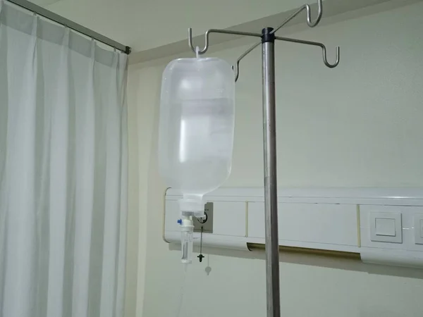 Set Flüssigkeit Intravenös Tropfen Kochsalzlösung Tropf Krankenhauszimmer Medizinisches Konzept Behandlung — Stockfoto
