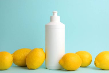 Bulaşık, temizlik, ev işleri için deterjan. 