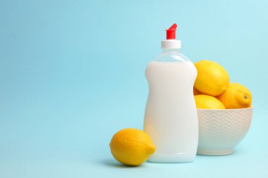 Bulaşık, temizlik, ev işleri için deterjan. 