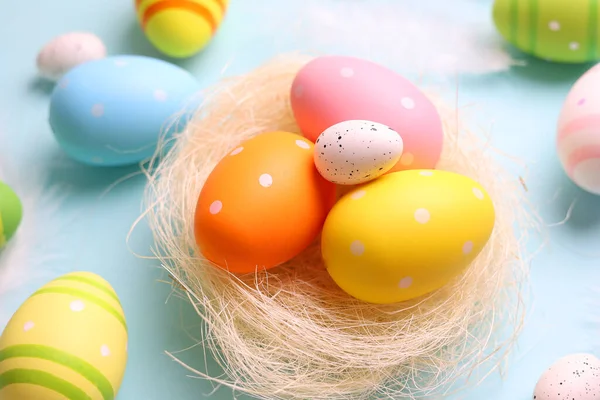 Пасхальные Яйца Цветном Фоне Праздничный Фон Высокое Качество Фото — стоковое фото