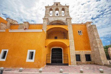 Dominik Cumhuriyeti, Santo Domingo - 13 Nisan 2025: Santo Domingo 'daki Dominik Düzeni Kilisesi Manastırı.