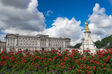 Londra 'daki Buckingham Sarayı. İngiltere