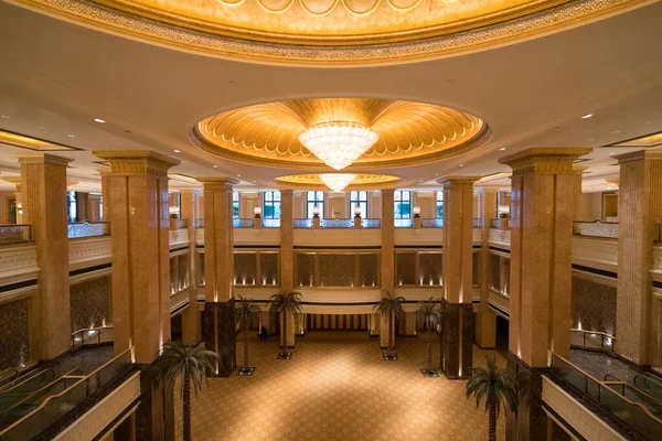德雷吉 阿联酋 2017年3月22日 酋长国宫内政 阿联酋宫是由著名建筑师约翰 艾略特 Riba设计的豪华 最昂贵的7星级酒店 — 图库照片