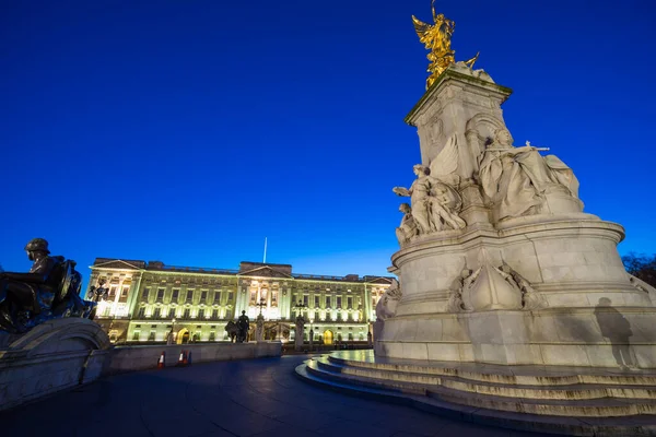 Palacio Buckingham Por Noche Londres Inglaterra — Foto de Stock