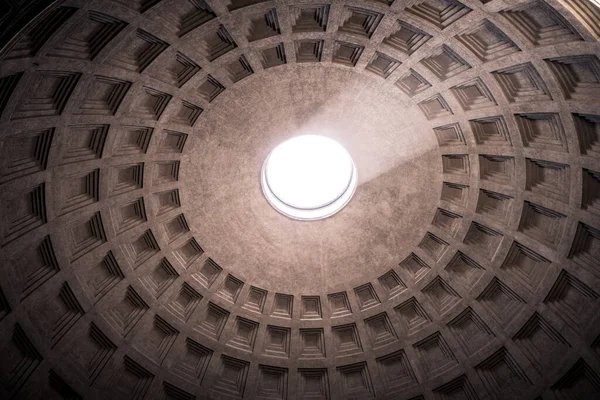 Roma Itália Novembro 2018 Famosa Cúpula Teto Cassete Templo Panteão Fotografia De Stock