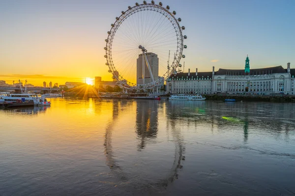 Das London Eye Bei Sonnenaufgang Südufer Der Themse London England — Stockfoto